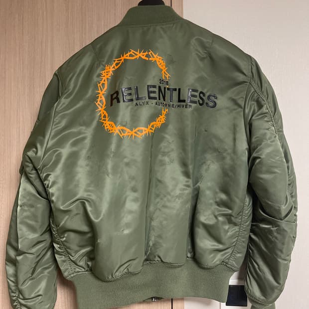 알릭스 relentless 봄버