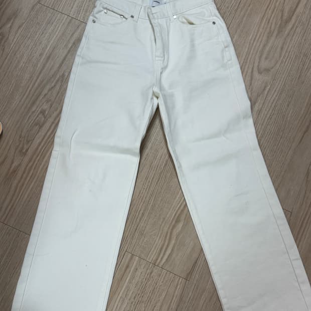 [새상품] 몽돌 화이트 코튼 팬츠 (s사이즈)