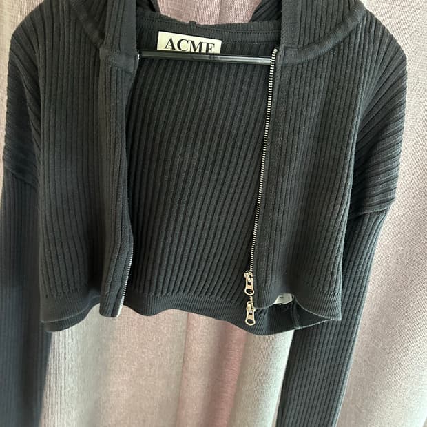 차콜 크롭 니트 후드집업