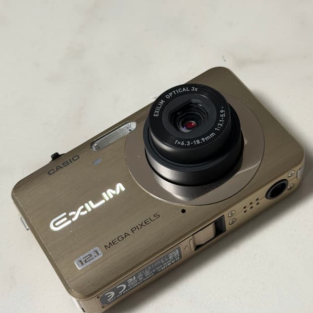 [풀박스 미품]카시오 엑슬림 exilim EX Z90 샴페인골드