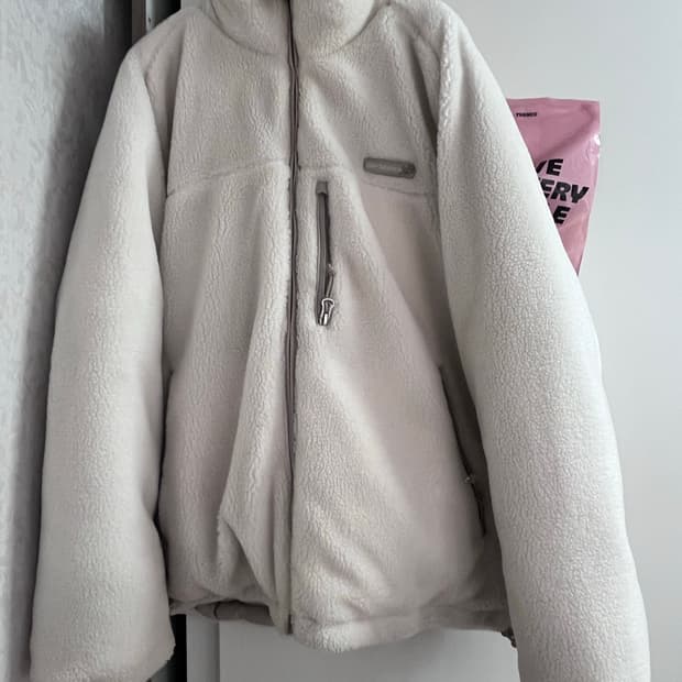 뉴발란스 Reversible Fleece Padded Jacket