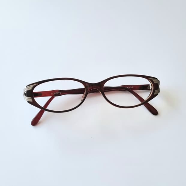 데드스탁 로베르토 실버 라인 디테일 오벌 안경테  1185