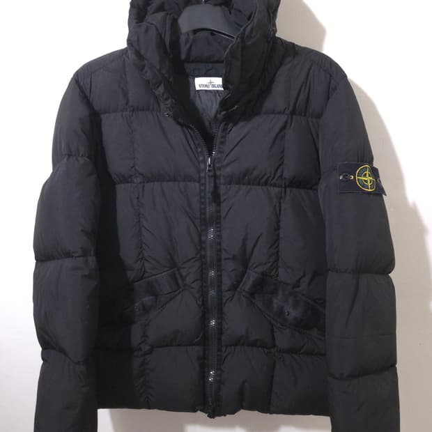 [새상품급, 21Fw] 스톤아일랜드 크링클랩스 패딩 M size