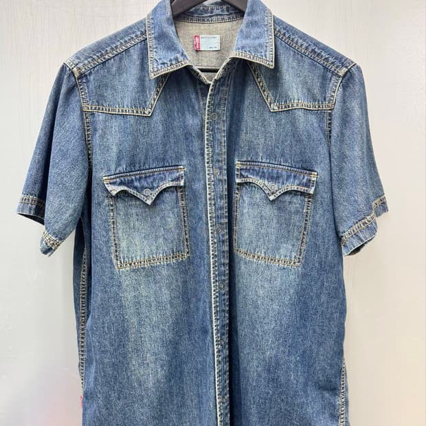 Levis 리바이스 미드블루 워싱 데님 웨스턴 반소매 셔츠
