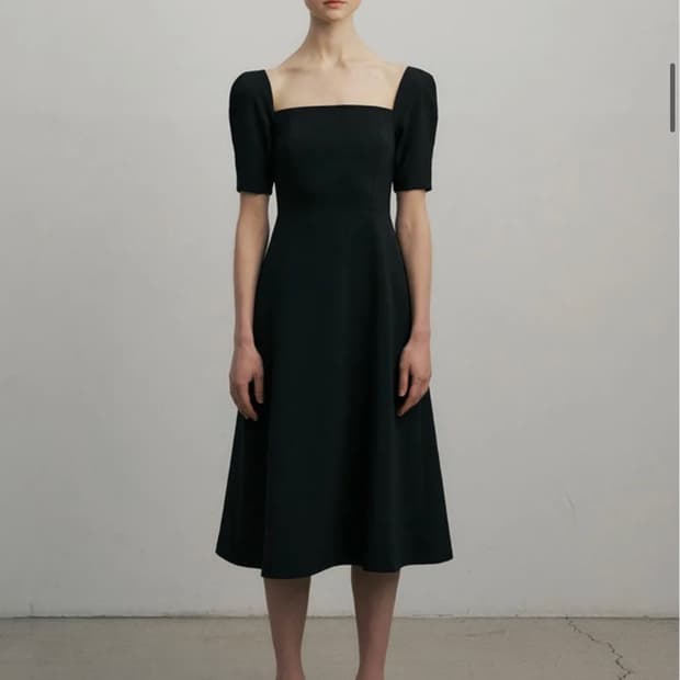 루시르주 클래식 스퀘어 원피스