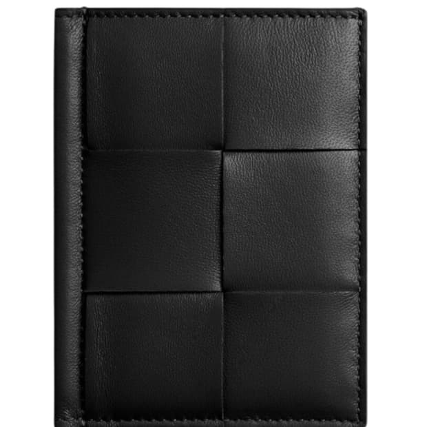 Bottega Veneta 카세트 슬림 플랩 카드 케이스 블랙