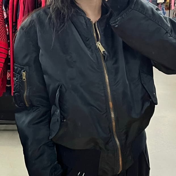 알파인더스트리 항공점퍼