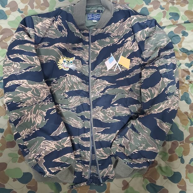 버즈릭슨 ma-1 타이거 패턴 베트남 자수