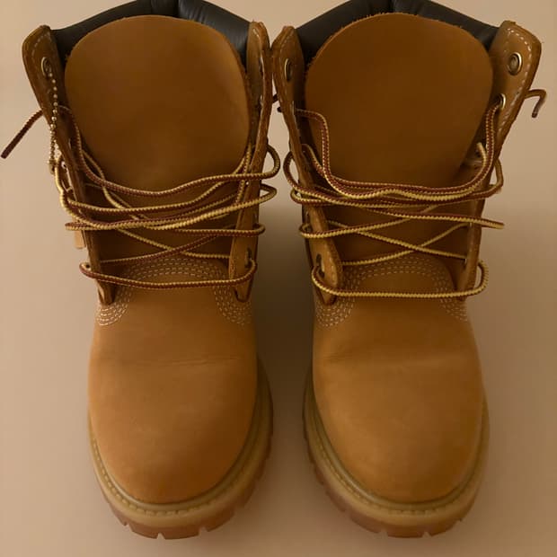 팀버랜드 6인치 5W