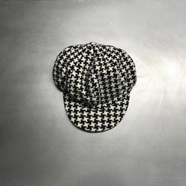 버버리 하운드투스 체크 헌팅캡 M