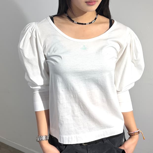 비비안 웨스트우드 화이트 슬리브 긴팔 퍼프 티셔츠