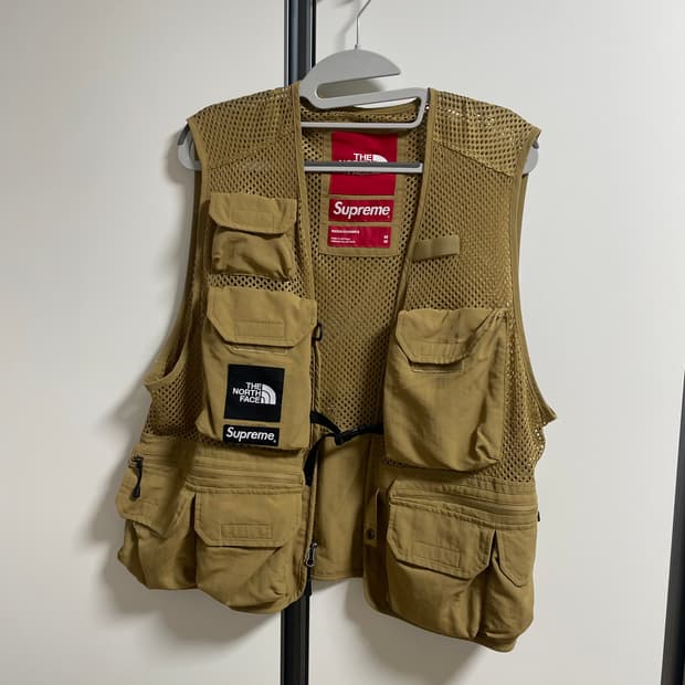 슈프림 카고 베스트