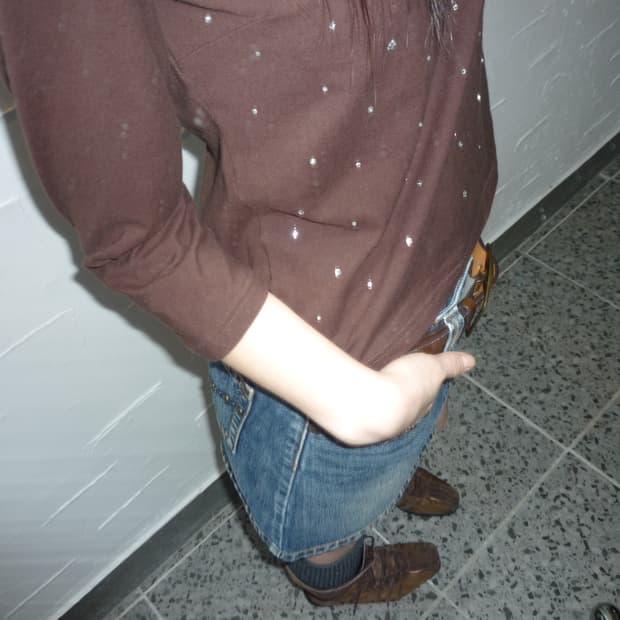 brown cubic t-shirts