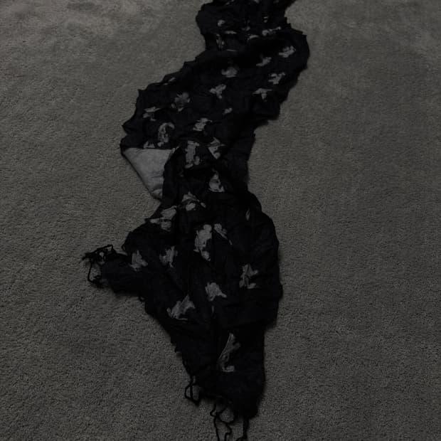 Vintage v-kei punk mood black&grey scarf