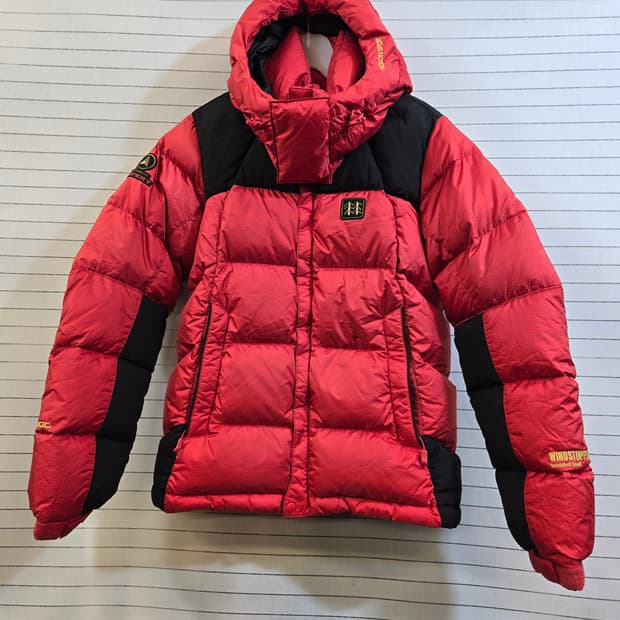 코오롱스포츠 윈드스타퍼 구스다운 패딩 레드