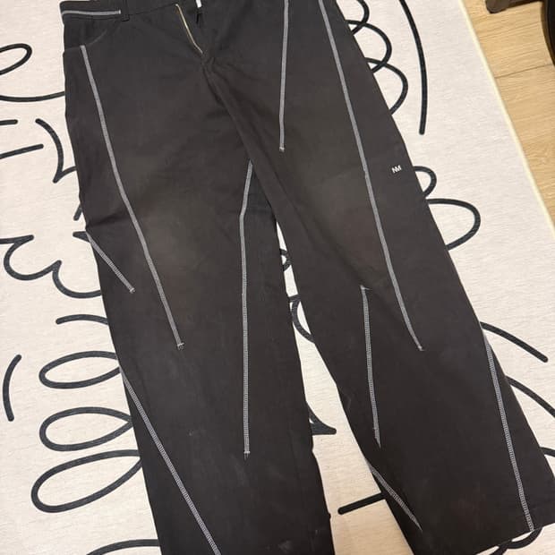 노메뉴얼 S.L pants