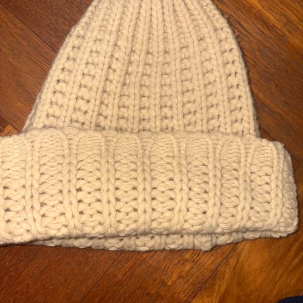 latelier 뜨개 키세스 비니 베이지