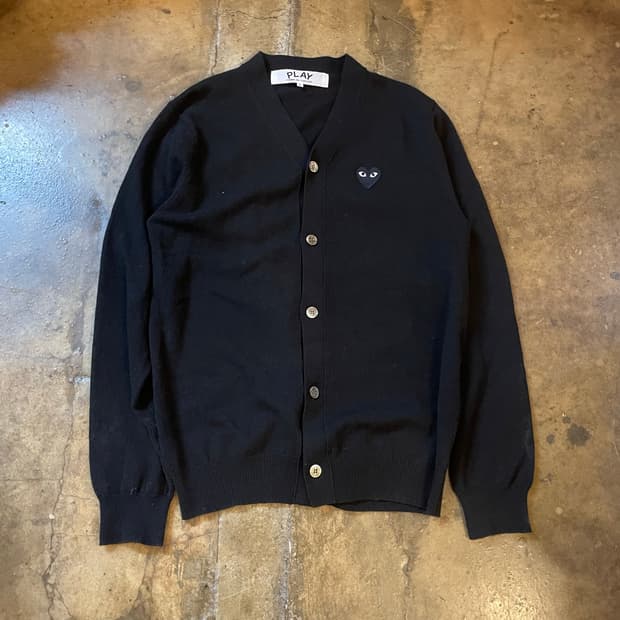 꼼데가르송 21SS 블랙 하트 가디건