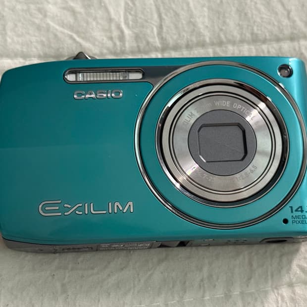 카시오 엑슬림 z2300 디카 민트색상 민트급