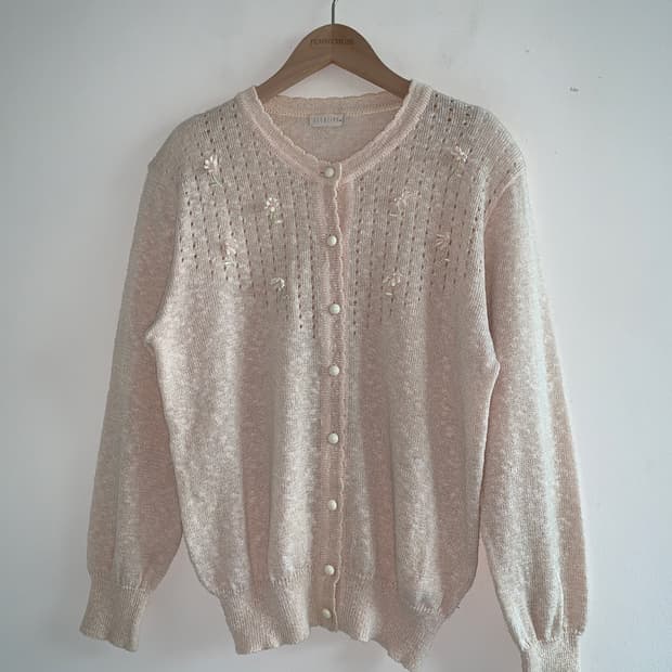 Flower embroidery peach cardigan