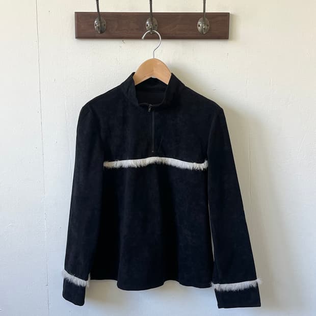 lnvitation 레이스 퍼 터틀넥