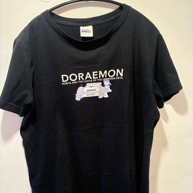 GU+ASOKO de 도라에몽티셔츠