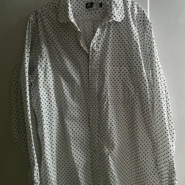 엔지니어드 가먼츠 도트 패턴 셔츠