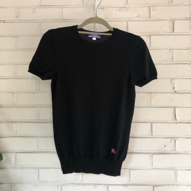 버버리 울 블랙 반팔 니트