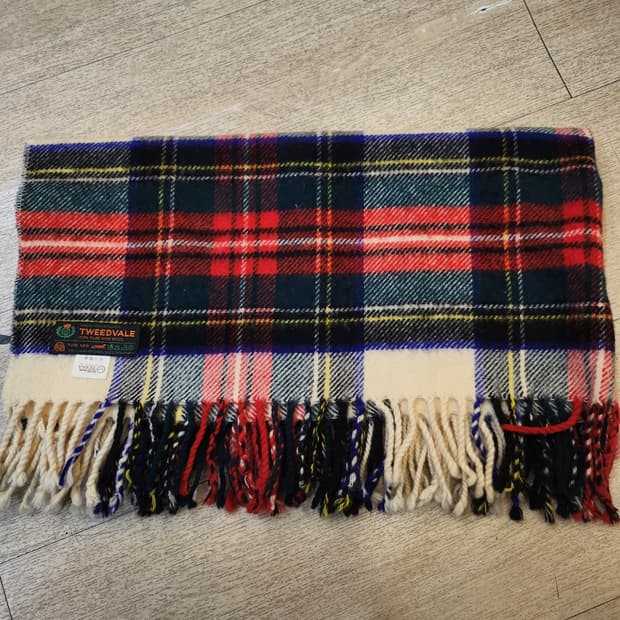 Tweedvale의 100% 퓨어뉴울블랑킷