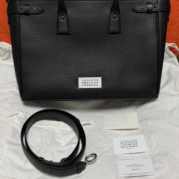 마르지엘라 5AC 도큐먼트 홀더 블랙