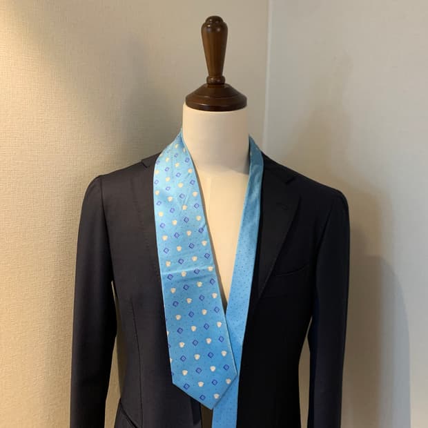 베르사체(VERSACE) 모노그램 명품 정장넥타이 A+등급 9.3cm