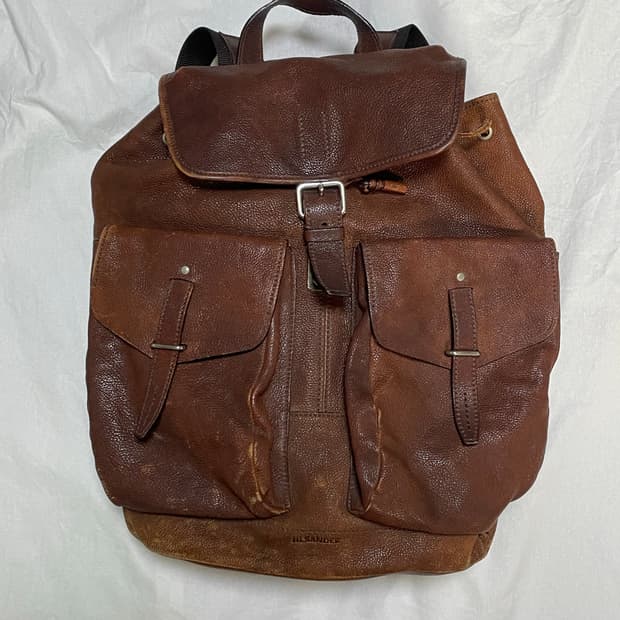 질샌더 레더 백팩