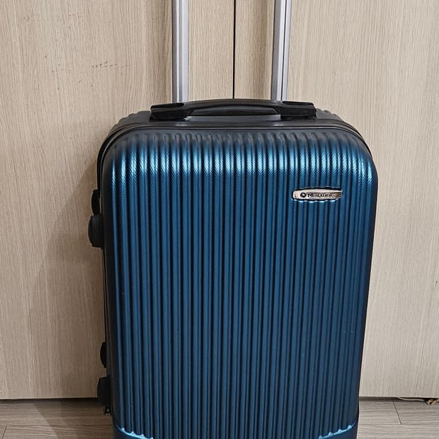 (미상용새상품)마모트 예쁜 형광청록 여행용 기내용 하드캐리어 20인치