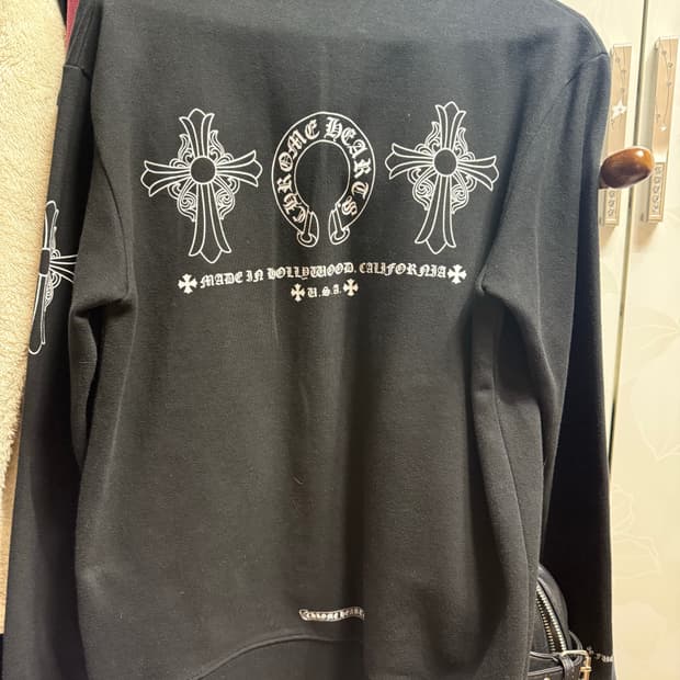 크롬하츠 맨투맨