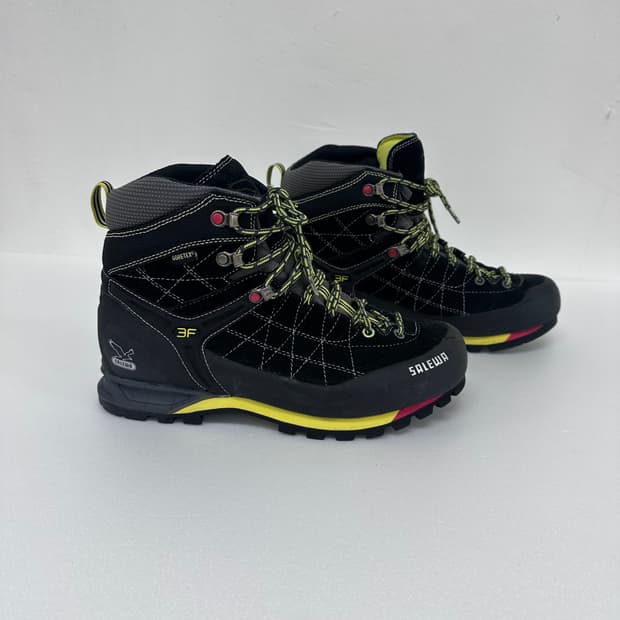 살레와 MTN 트레이너 미드 GTX 고어텍스 비브람 등산화 260