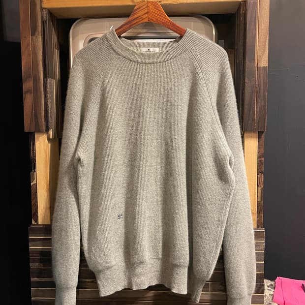 꾸레쥬 캐시미어 니트