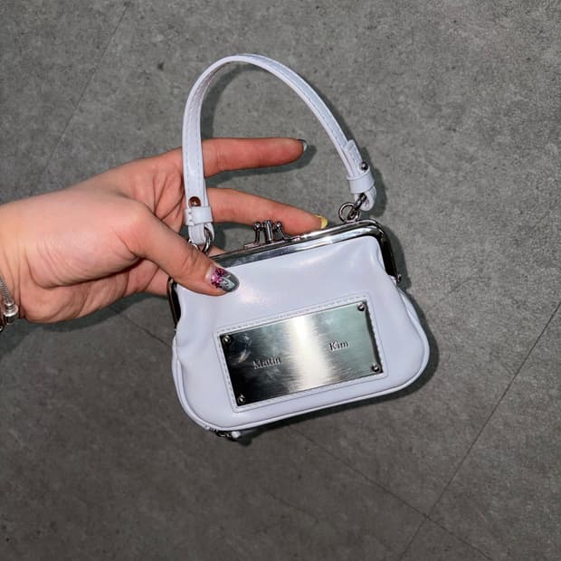 마땡킴 미니 월렛백 (체인없음)