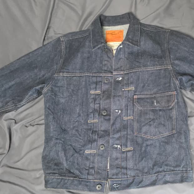 버거스플러스 1세대 데님자켓(40) 판매합니다.
