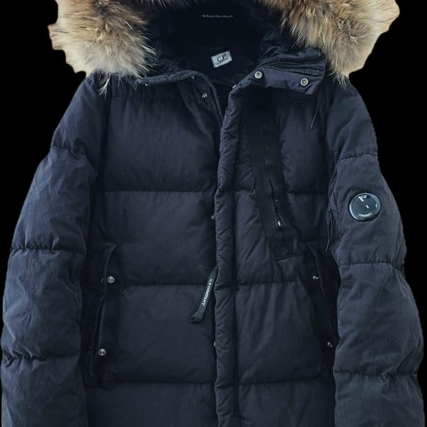 CP컴퍼니 가먼트다잉 라쿤포 패딩 48 정품