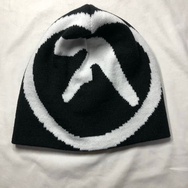 에이펙스 트윈 비니 