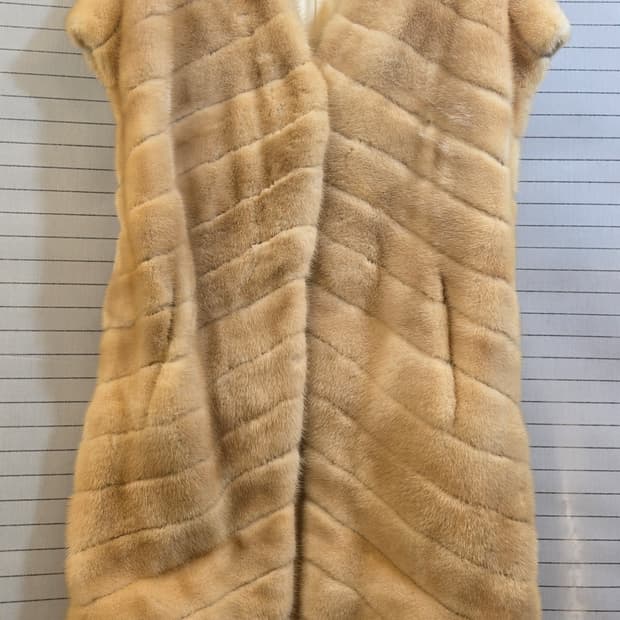  일본산 아이보리 밍크 베스트