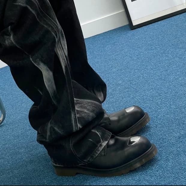 닥터마틴 1925 스틸토 280