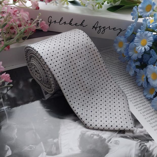 저널웍스 실크 라이트그레이 도트 넥타이 6.8cm A+등급 K1460
