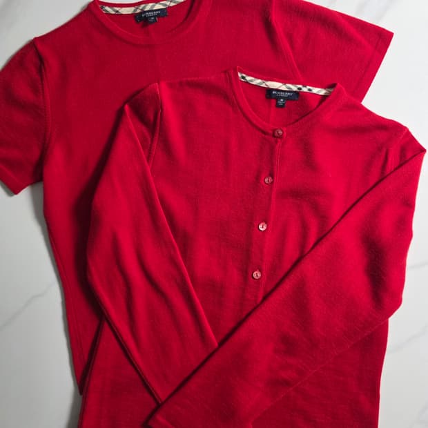 버버리 레드 앙상블