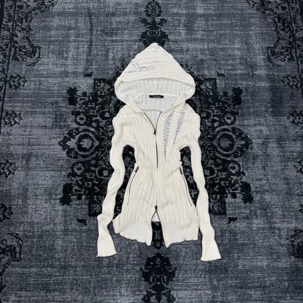 Maniac works 00s archive distressed chai