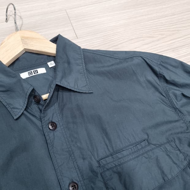 유니클로 U 유틸리티 오버셔츠 M 다크그레이