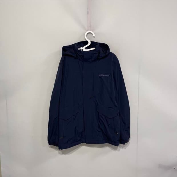 컬럼비아 남성 바람막이 95 상태최상 네이비