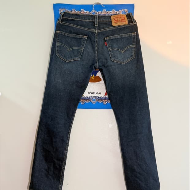 Levi's 502 레귤러 테이퍼드 핏 팬츠