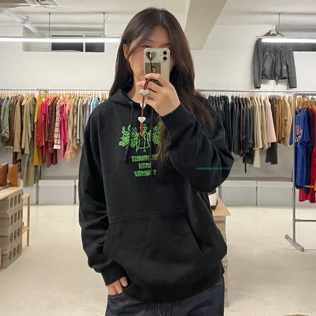 BEAMS the mask hoodie 빔즈 마스크 프린팅 후드