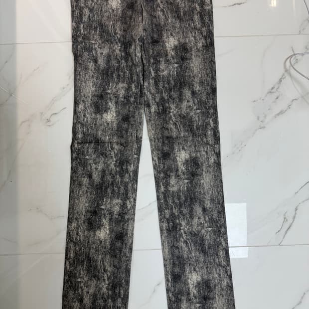 더그레이티스트 그레이진